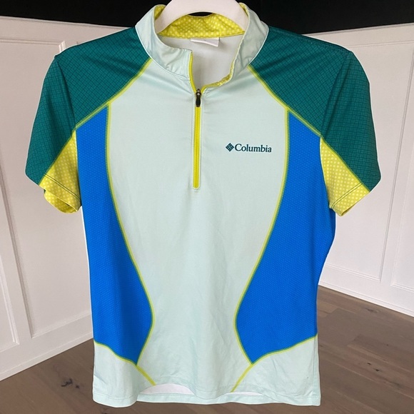 Columbia Tops - Columbia Womens Omni Freeze Short Sleeve Three Quarter Zip Top Size Medium